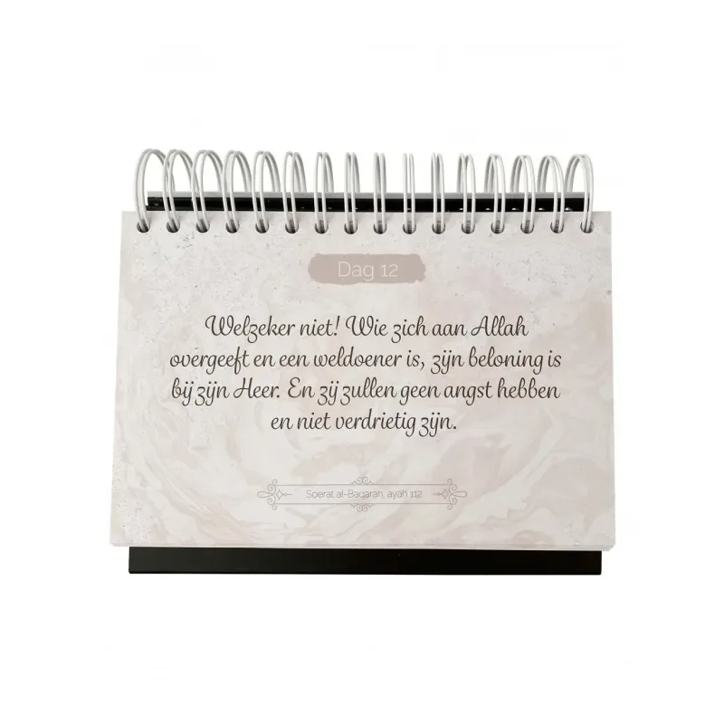 365 Qur'an reminders -zwart met goudfolie - Islamtoys.eu